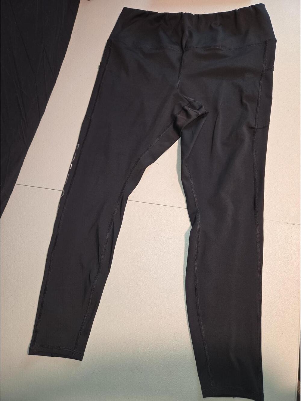 Love & Sports Black Athletic Leggings with Side Pocket